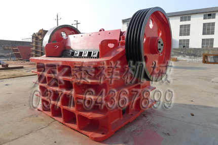 顎式破碎機(jī)設(shè)備
