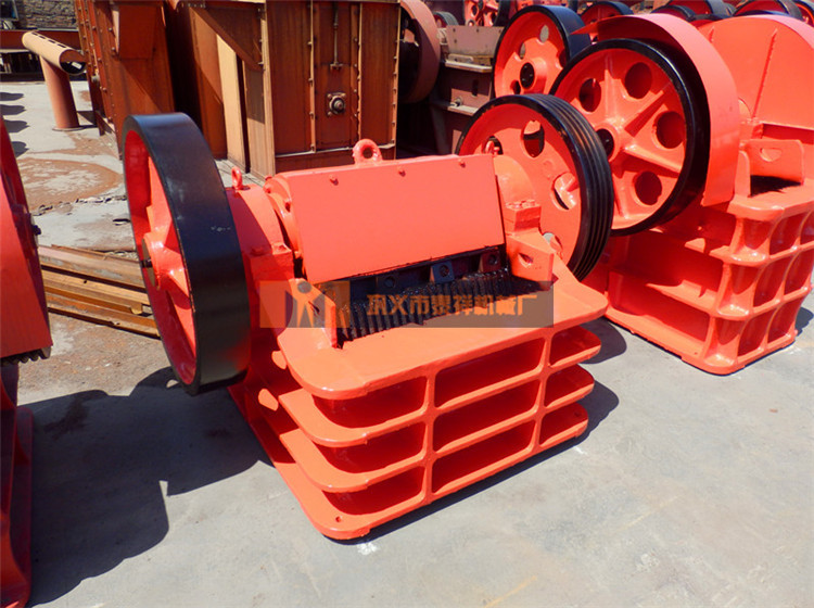 河卵石粉碎機(jī)